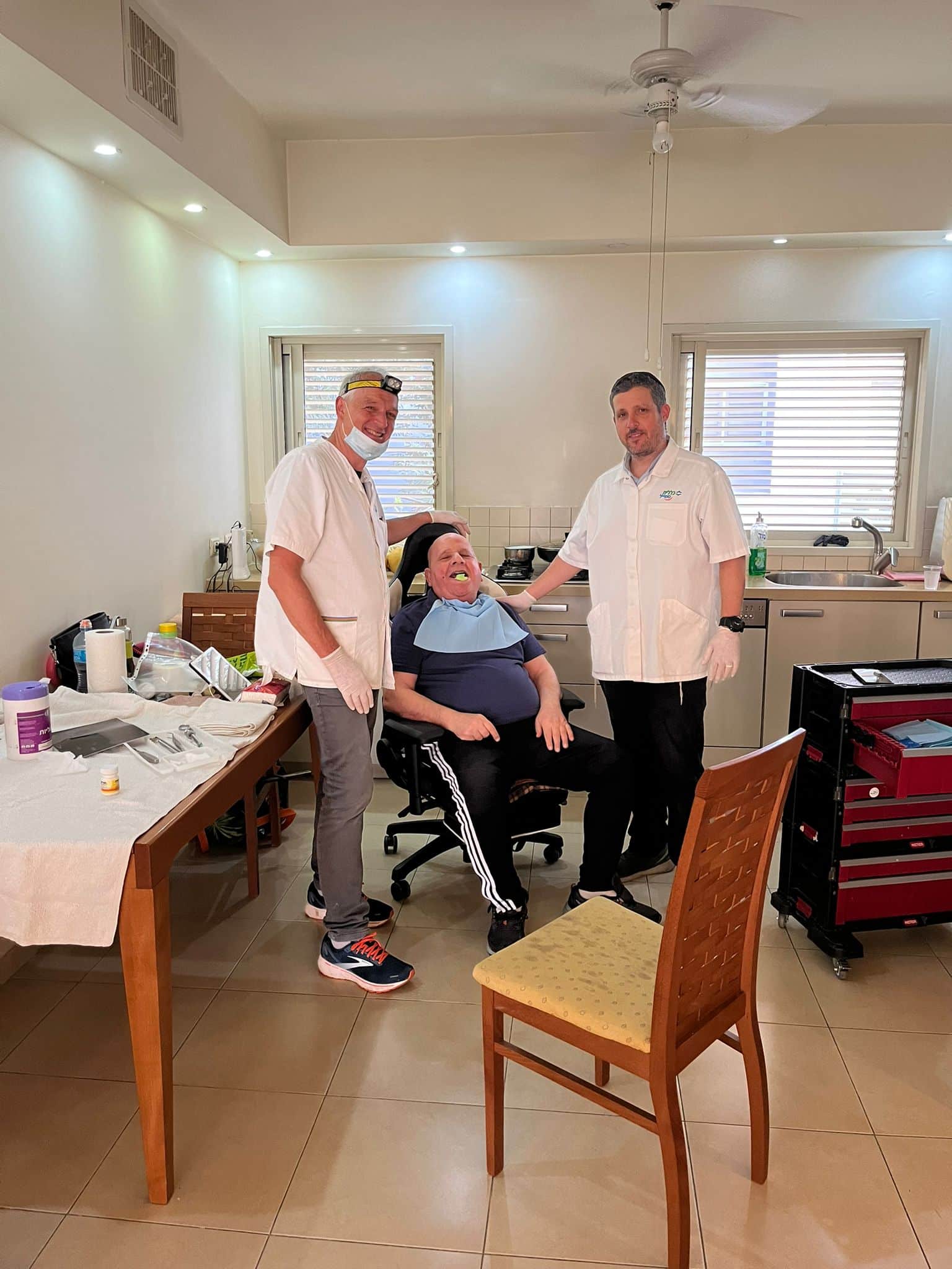 הקשבה לפני טיפול שיניים