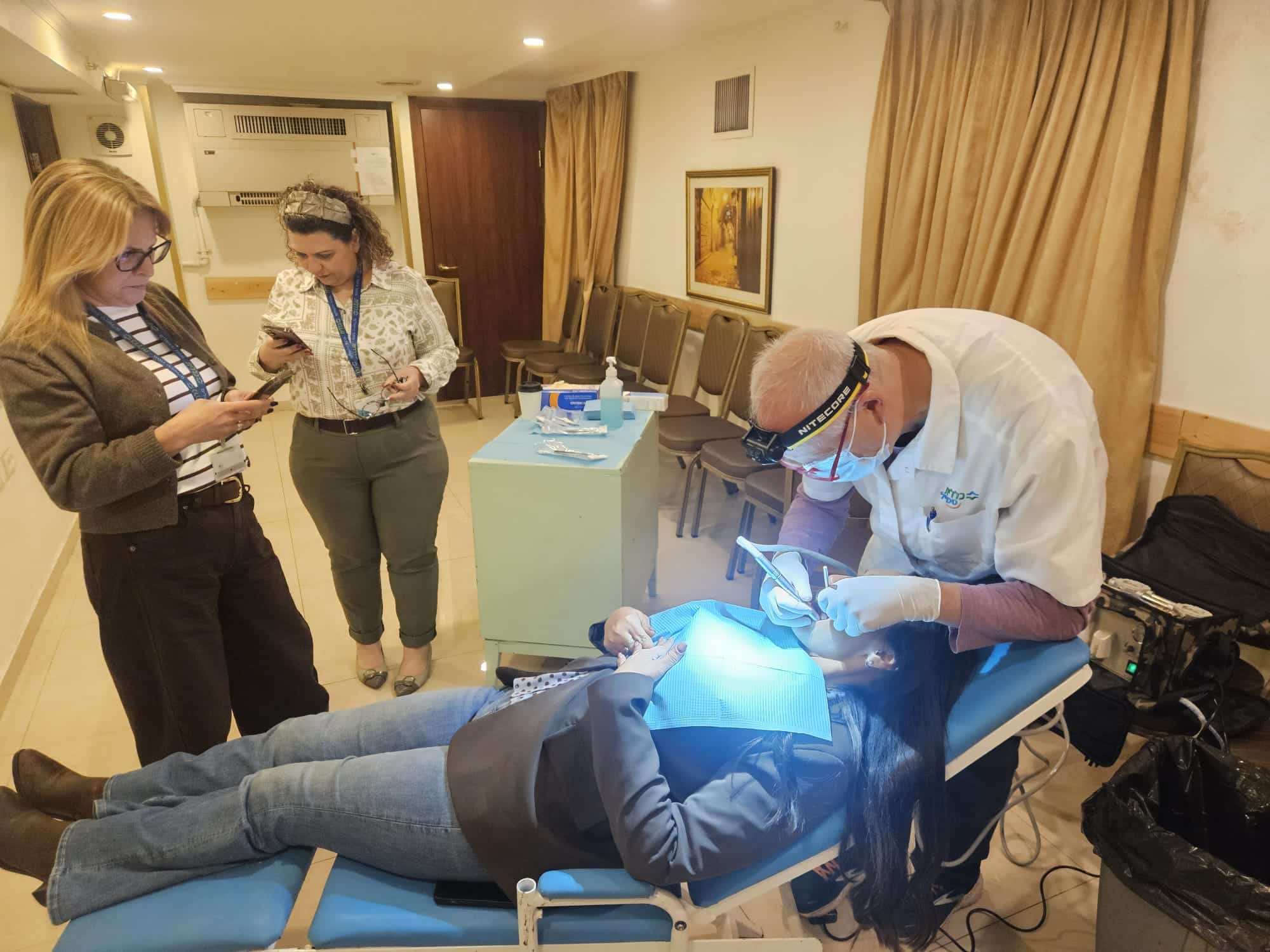 סימנים לכך שתותבת כבר לא יושבת נכון